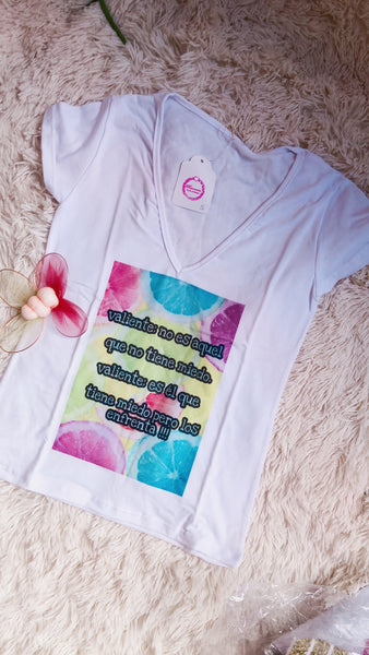 REMERA BÁSICA ESTAMPADA VALIENTE