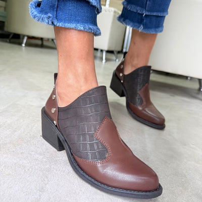 CHARRITOS LAYLA con TACHAS y CROCO CHOCOLATE