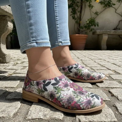 CHATITAS GILLY ESTAMPADO PASIONARIAS BLANCAS PUNTA FINA