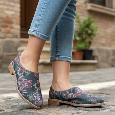 CHATITAS GILLY ESTAMPADO PASIONARIAS NEGRAS PUNTA FINA