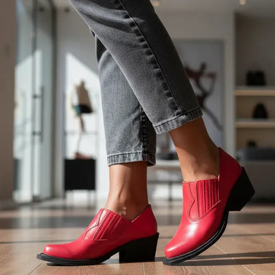 CHARRITOS MORELIA ROJO CON ELÁSTICO ECOCUERO Punta Lisa Base Cuadrada