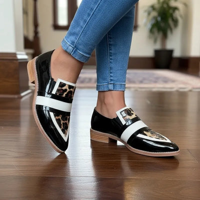 ZAPATOS BAJO CAROLINA CON VINCHA PUNTA FINA DE CHAROL COMBINADO LEOPARDO