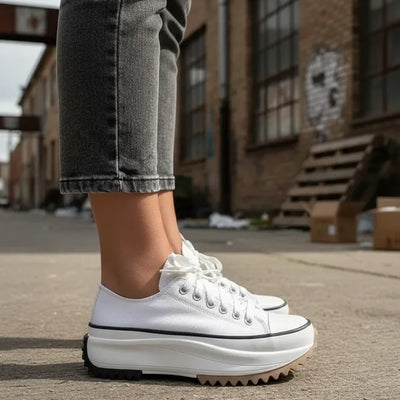 ZAPATILLAS STAR BLANCAS ACORDONADAS en LONA
