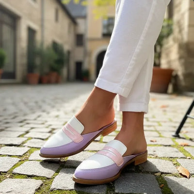 ZUECOS ISABEL LILA y BLANCO Tipo SLIPPERS - (Ed.LIMITADA)