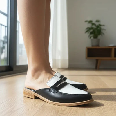 ZUECOS ISABEL SIMIL CUERO Tipo SLIPPERS COMBINADO NEGRO Y BLANCO