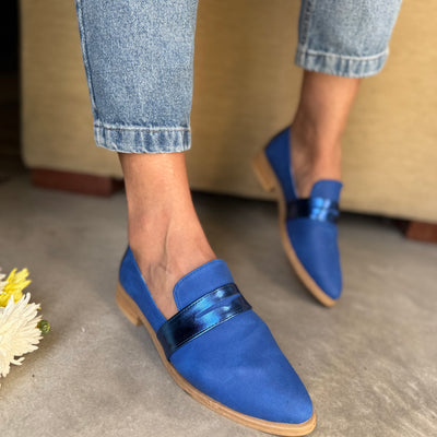 ZAPATOS MOCASINES CHATITAS IORIS AZUL FRANCIA con VINCHA Y TALONERA AZUL METALIZADA