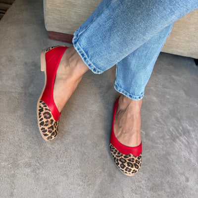 CHATITAS BALLERINA MALENA ROJO PUNTA ANIMAL PRINT REDONDA