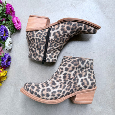 CHARRITOS ZAMI ANIMAL PRINT ECOCUERO BORDADO