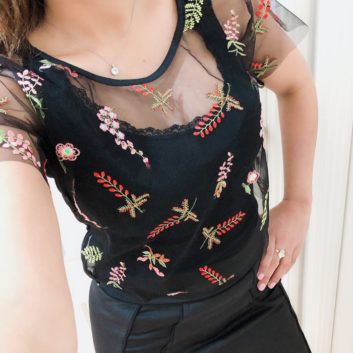 BLUSA TUL BORDADO CUELLO REDONDO Pasionaria - Main Image