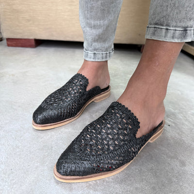 ZUECOS ODEY RÚSTICOS TEJIDO Tipo MULE ODEY NEGRO (LINEA LUXURY)