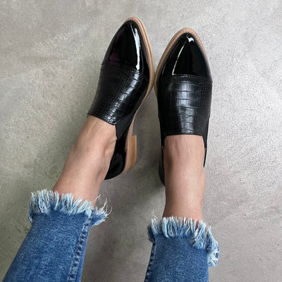 IMPERFECTAMENTE BELLOS ZAPATOS CHATITAS PIPINA NEGRO PUNTA FINA CHAROL