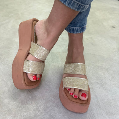 SANDALIAS FABIANA 2 FAJA ORO RAFIA PLATAFORMA BEIGE 6 CM