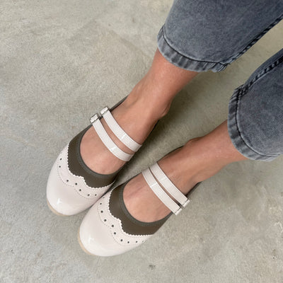 CHATITAS BALLERINA MAGNOLIA COMBINADA VERDE Doble Tira Paralela y PUNTA REDONDA CHAROL BEIGE