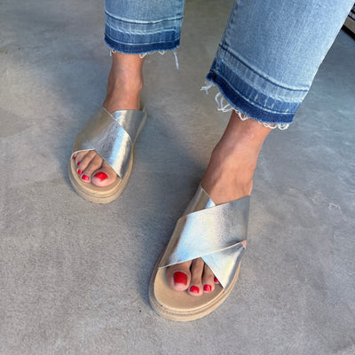 SANDALIAS INDALA FAJA CRUZADA (PLATA)