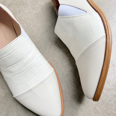 ZAPATOS CHATITAS PIPINA CHANTILLY PUNTA FINA ECO CUERO