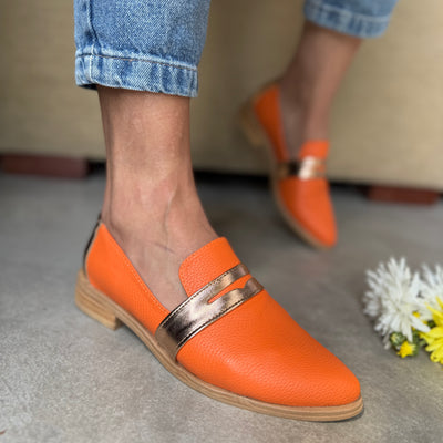 ZAPATOS MOCASINES CHATITAS IORIS NARANJA VINCHA COBRE Y TALONERA COBRE