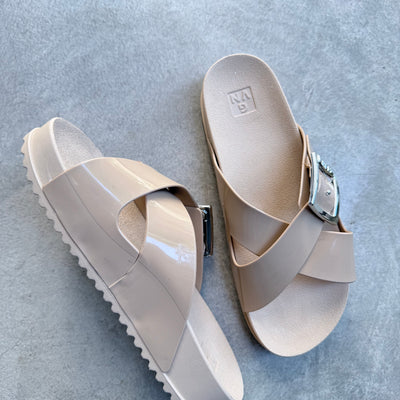 SANDALIA MALDIVAS BEIGE CRUZADAS HEBILLA de Goma (2da.SELECCIÓN)