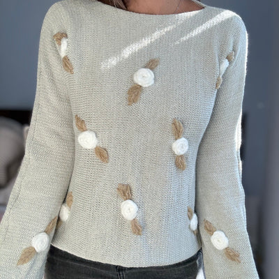 SWEATER TEJIDO GRIS PERLA EN LANA MOHAIR con PIMPOLLOS BORDADOS