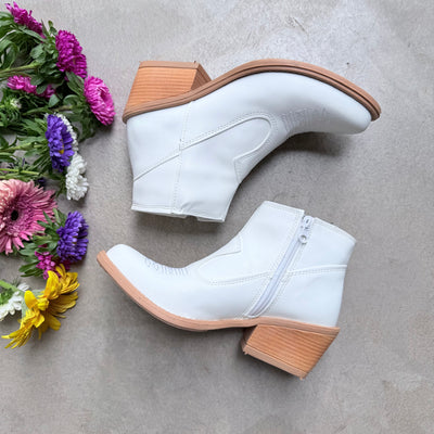 CHARRITOS ZAMI BLANCO ECOCUERO BORDADO