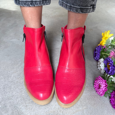 BOTINETA DANILA CIERRES ROJO