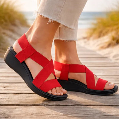 SANDALIA KANY CON ELÁSTICO EN TIRAS CRUZADAS