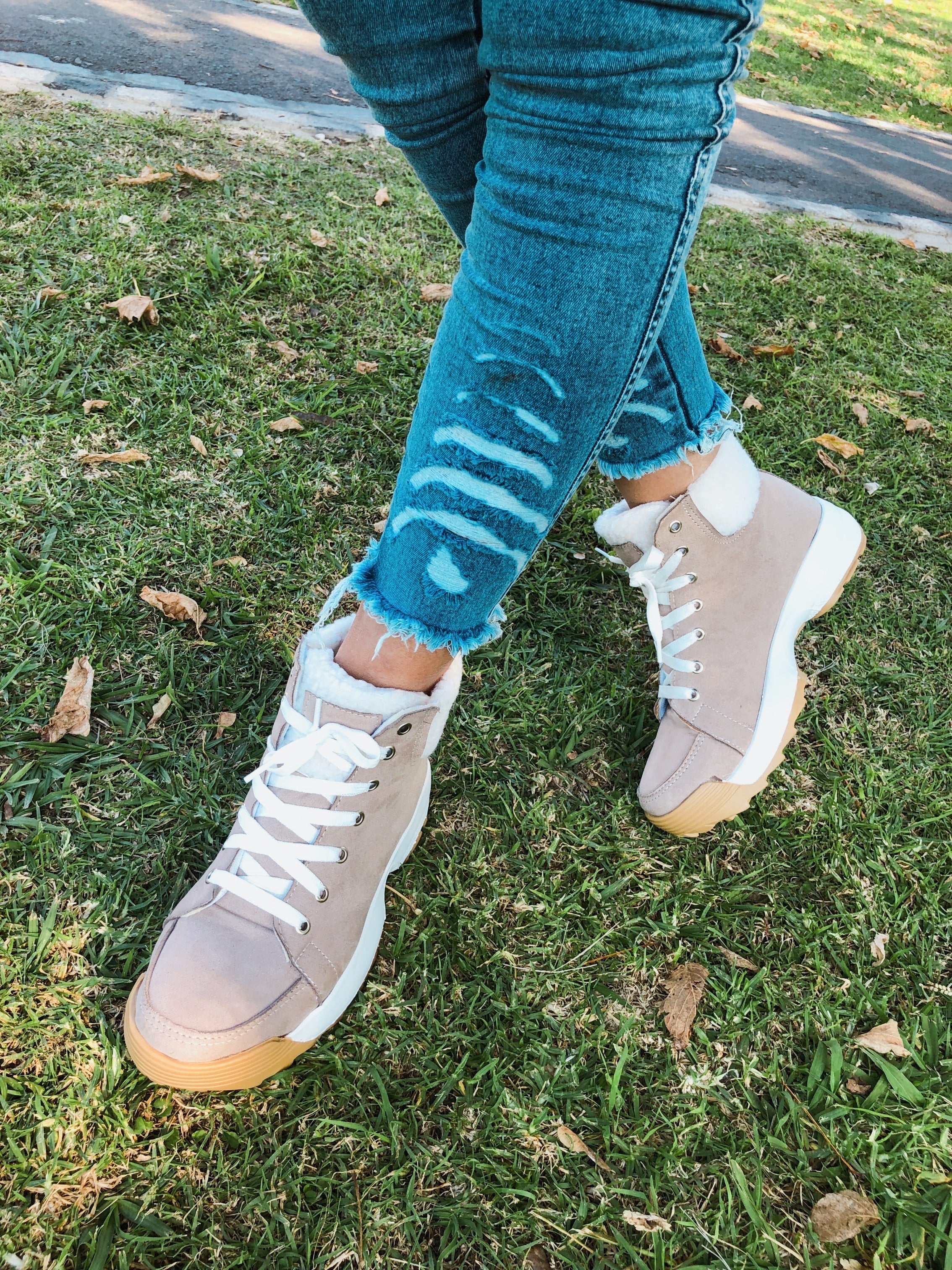 Botas adidas con corderito Clearance