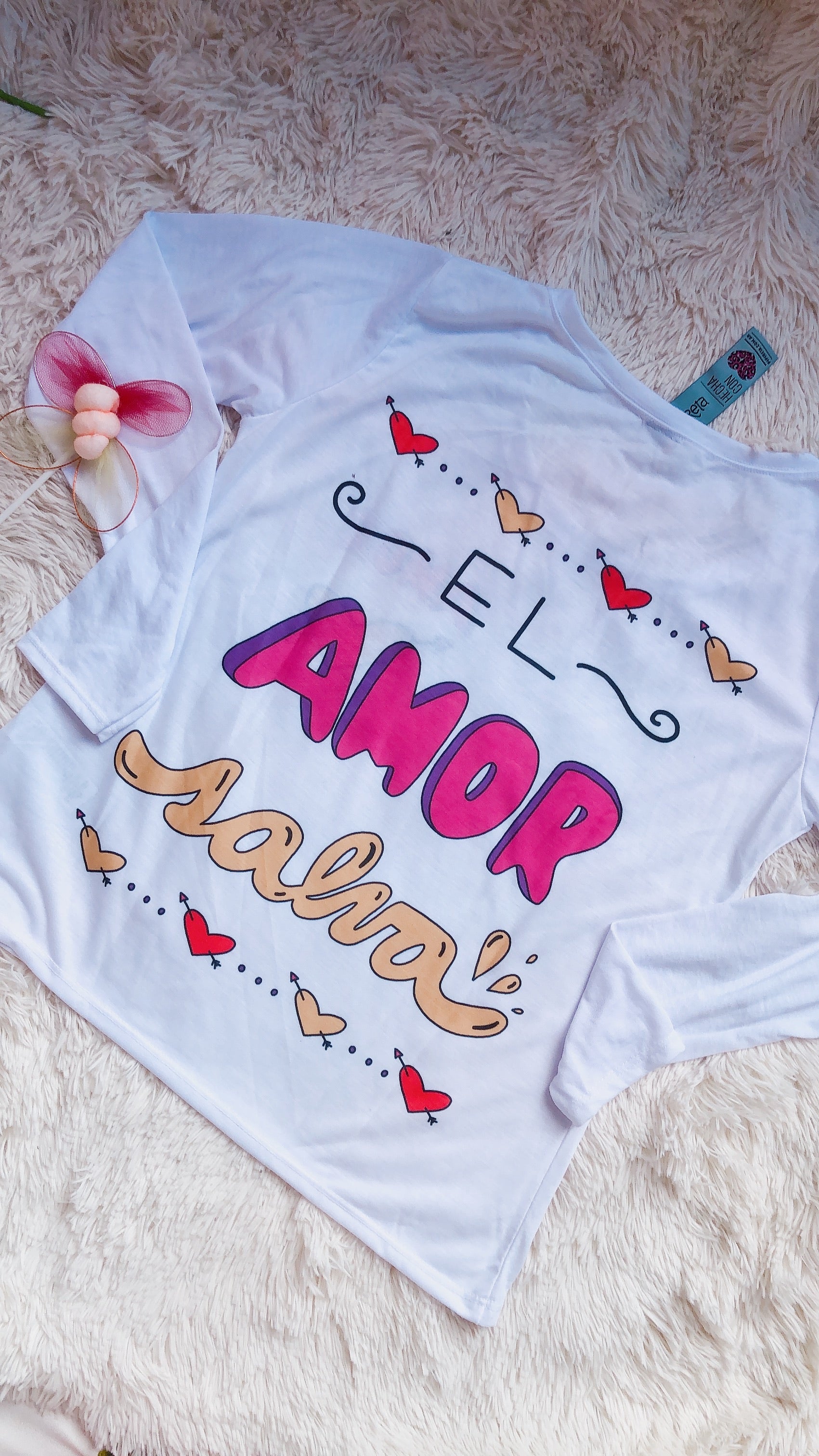 REMERA MANGA LARGA BÁSICA ESTAMPADA AMOR