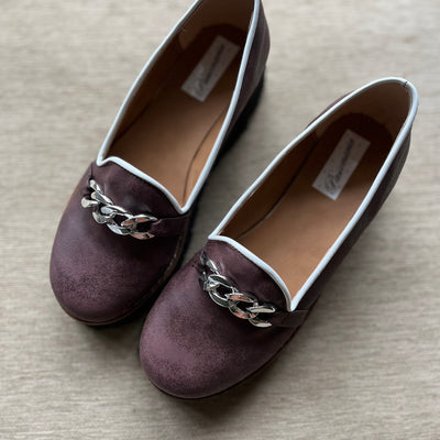 ZAPATO CHATITAS LIONELA CON CADENA