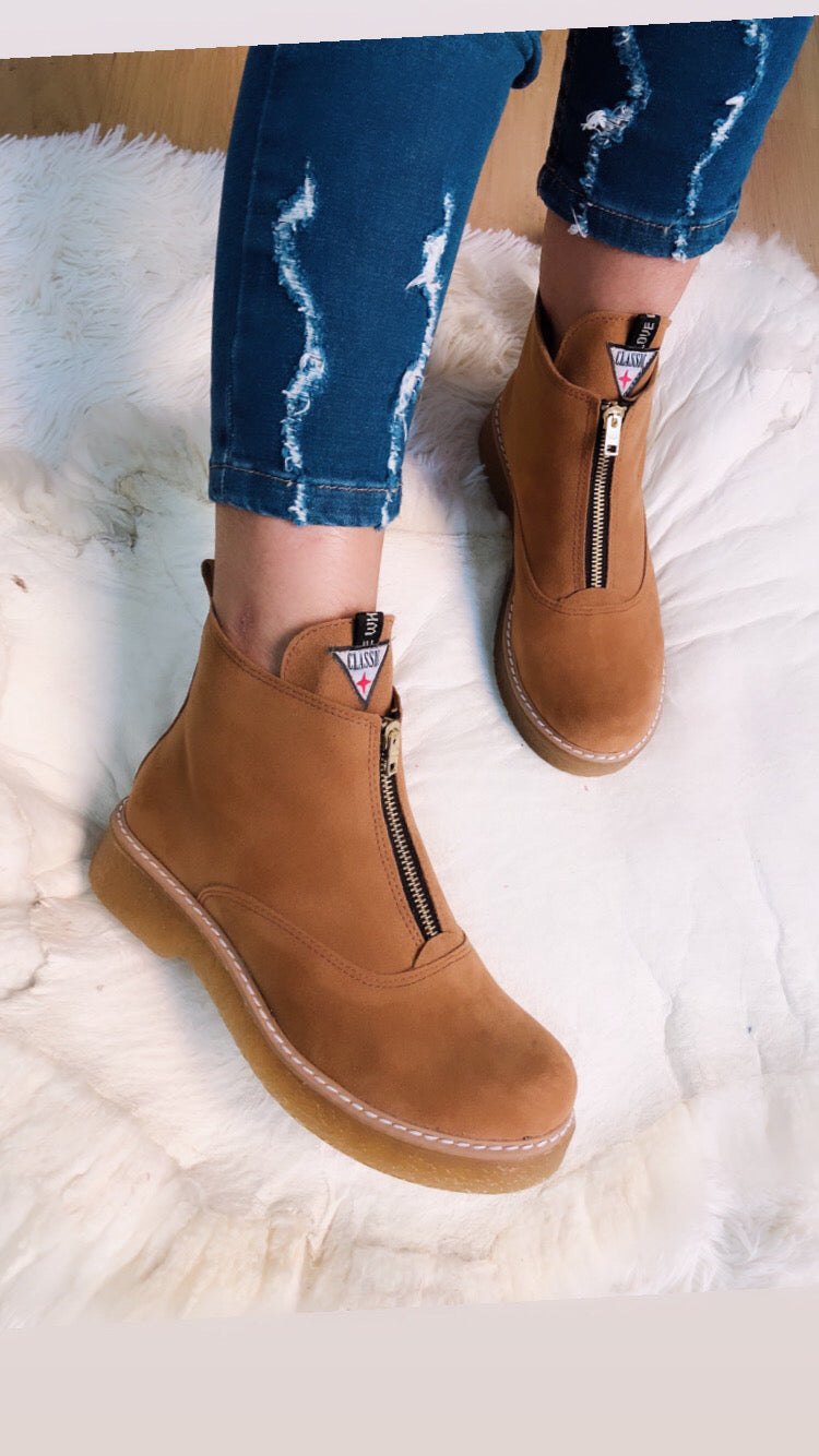 CHAVITO CERSEI GAMUZADO SINTÉTICO con CIERRE FRONTAL Pasionaria