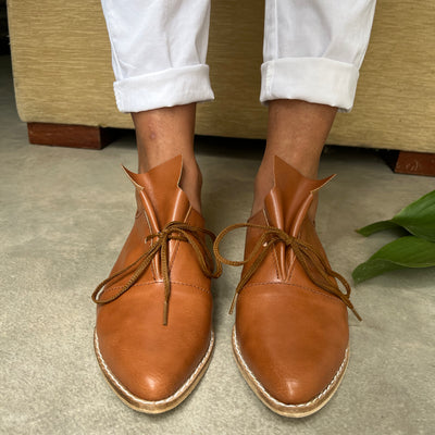 ZAPATO MANUELA CHATITA ACORDONADO en PUNTA